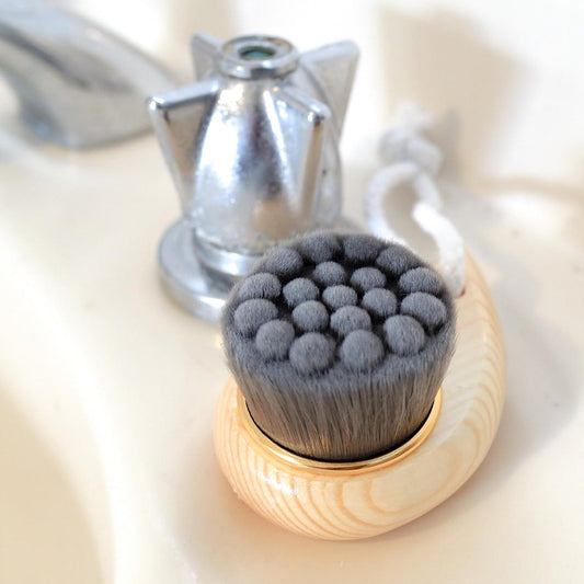 Super soft cleansing brush